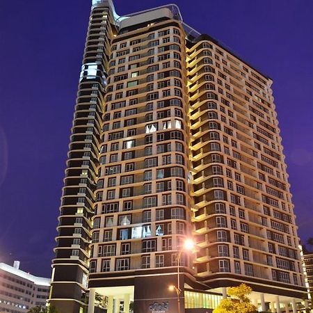 Holi Afiniti Themed Suites Nusajaya  Zewnętrze zdjęcie