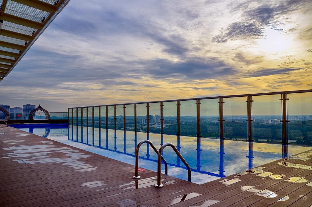 Holi Afiniti Themed Suites Nusajaya  Zewnętrze zdjęcie